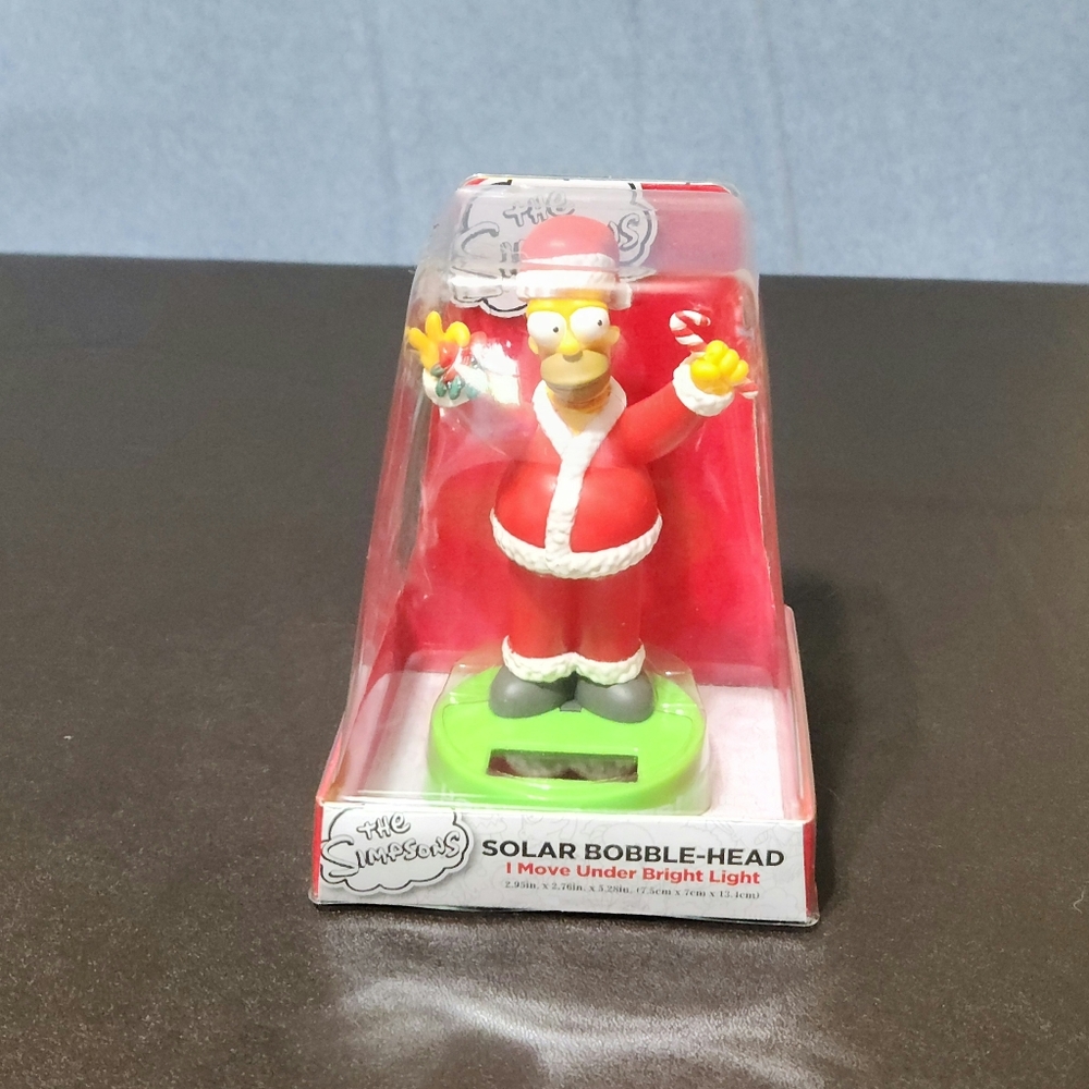 Homer Simpson solar powered Christmas bobblehead